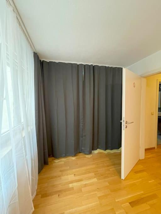 Apartment Cozy Studio In Neusser Street